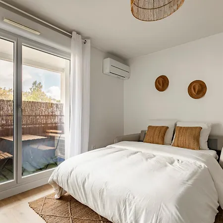 公寓 Cosy, Climatise, Calme, Parking - Proche Aeroport