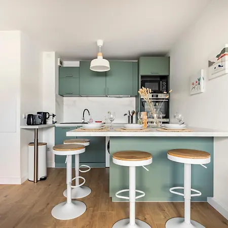 公寓 Cosy, Climatise, Calme, Parking - Proche Aeroport *