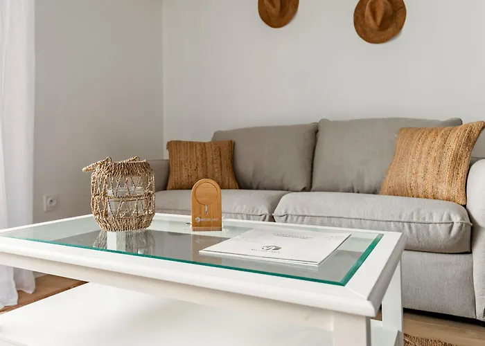 Cosy, Climatise, Calme, Parking - Proche Aeroport Daire *